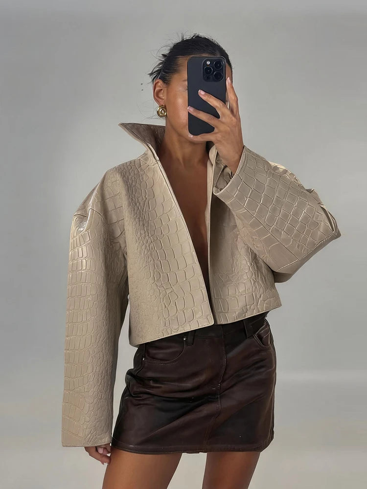 Fashion Solid Women's Jacket Stand Collar Zip Short Oversize Long Sleeves Loose Chic Top 2026 Autumn New High Street Daily Wear